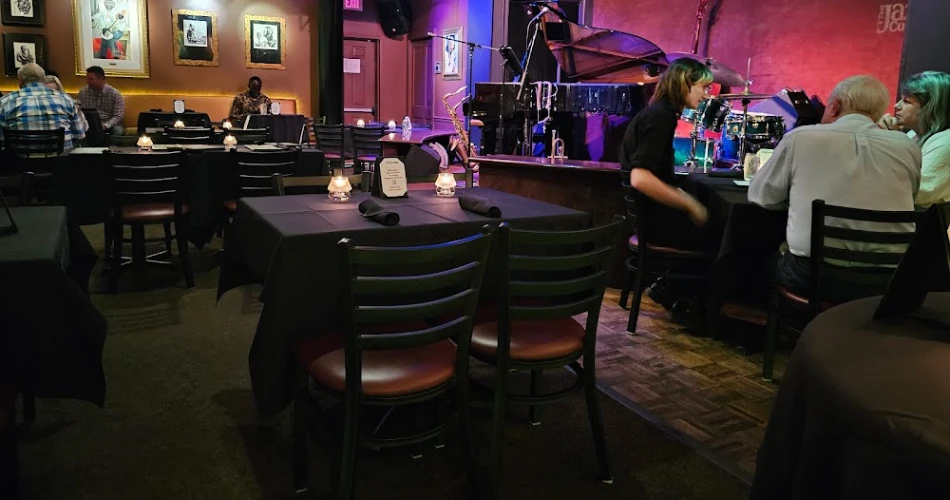 Best Restaurants in Hilton Head Island – Where Coastal Flavor Meets Southern Charm