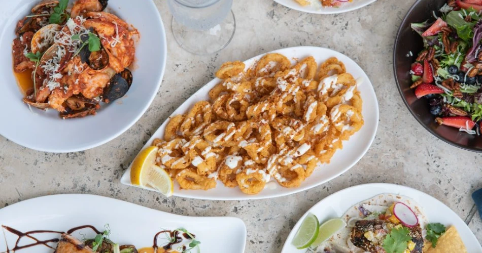 Best Restaurants in Hilton Head Island – Where Coastal Flavor Meets Southern Charm
